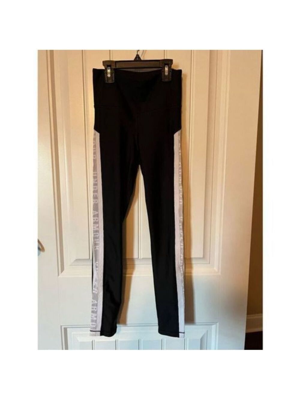 UA tights/ leggings